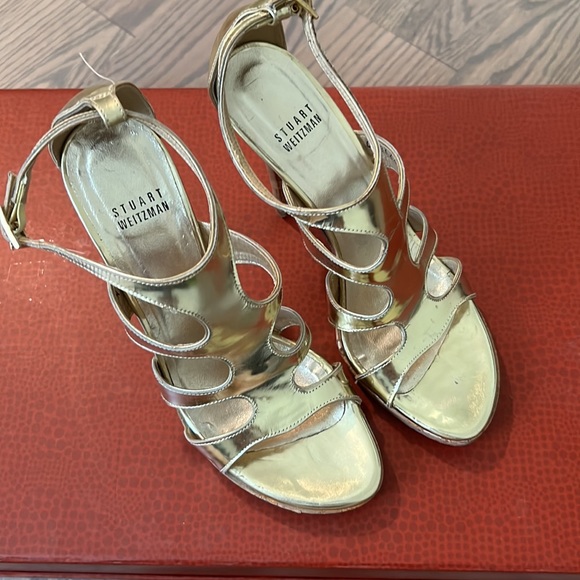 Stuart Weizmann Gold Strappy Platform Stilettos - Picture 4 of 10